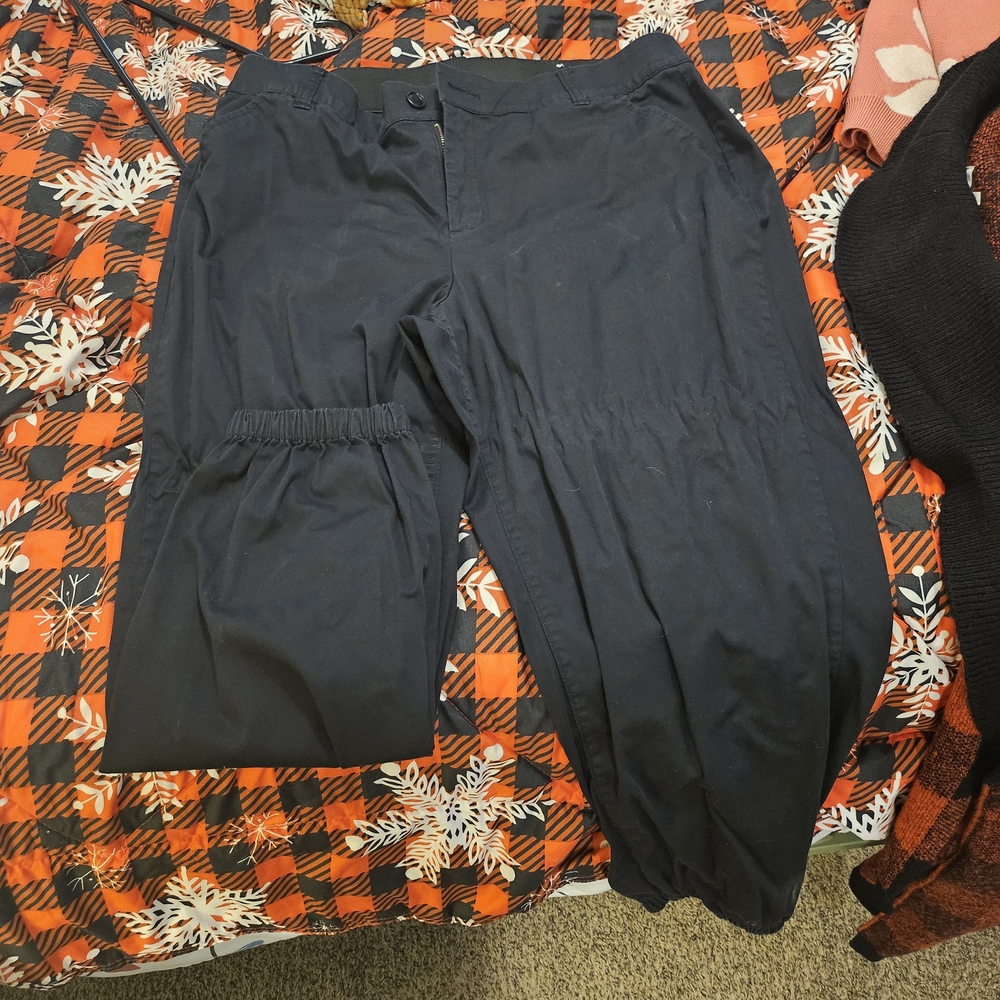 Black Cargo Pants